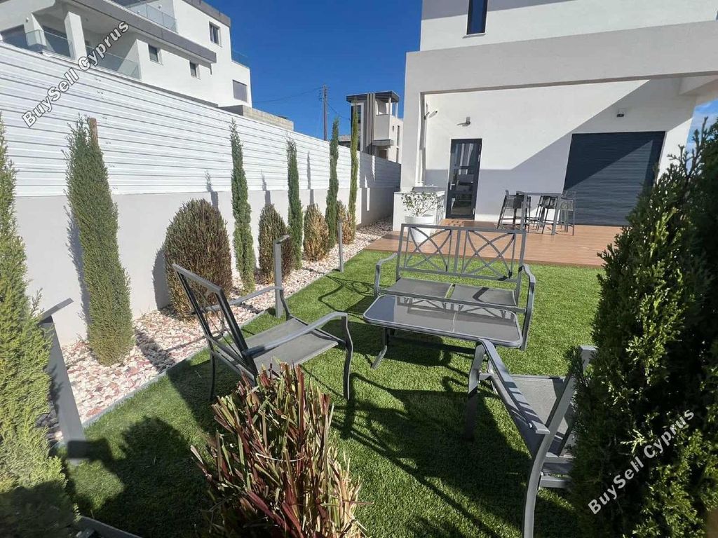 Property photo 3 of 26