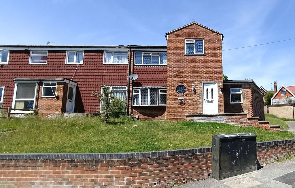 Property photo 1 of 13