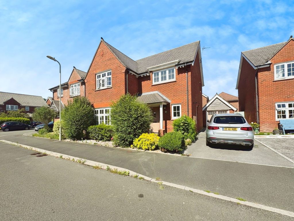 Property photo 1 of 27
