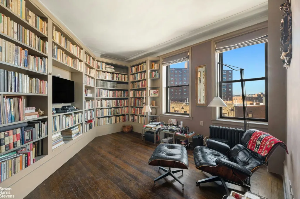 Property photo 3 of 9 <Alttext/>