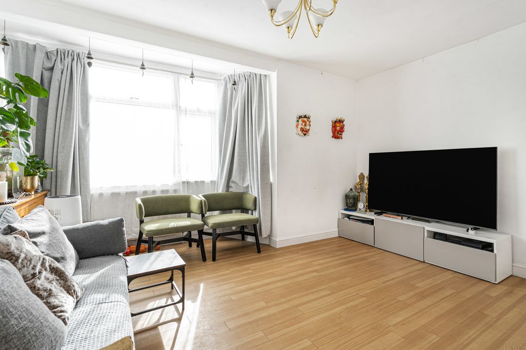 Property photo 2 of 11 Reception Room