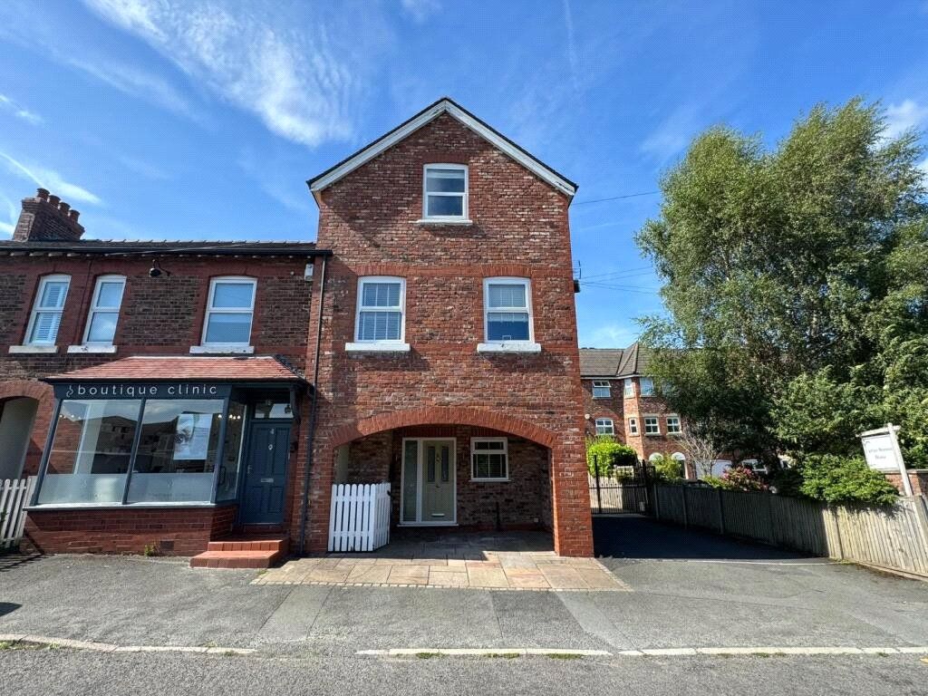 Property photo 1 of 17 4A Knutsford Road