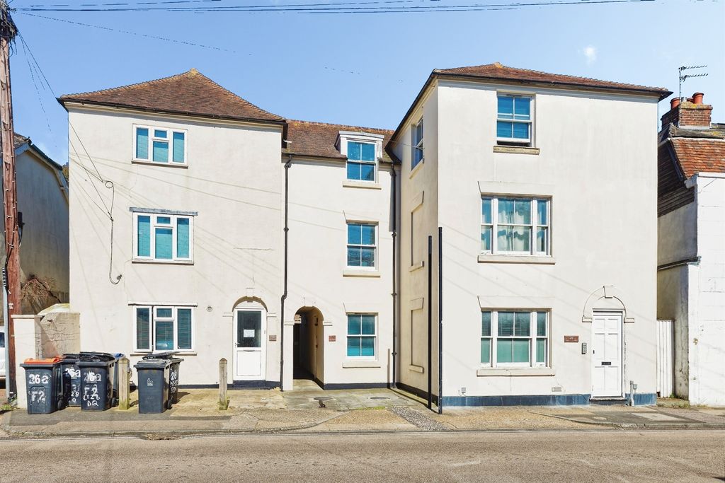 Property photo 1 of 24