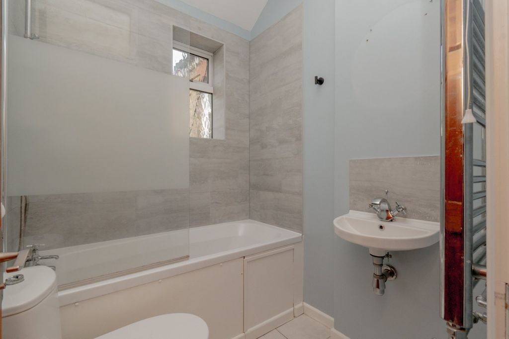 Additional image 10 of 3 bed terraced house for saleYork Terrace, Birchington, Kent CT7