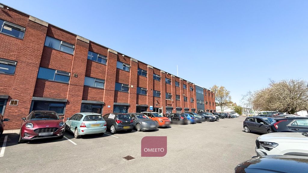 Property photo 1 of 6 Shared Parking