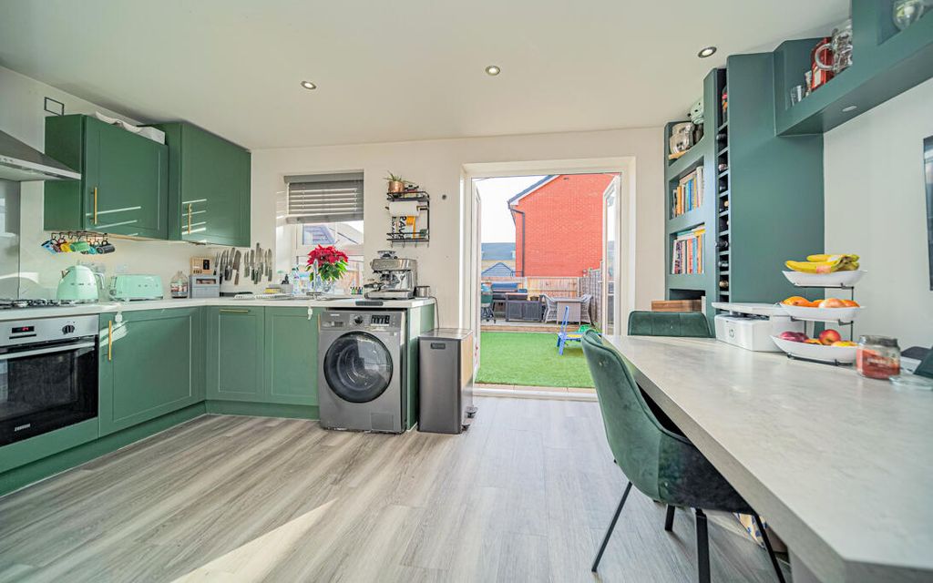 Property photo 2 of 15 P1065569-Edit.Jpg