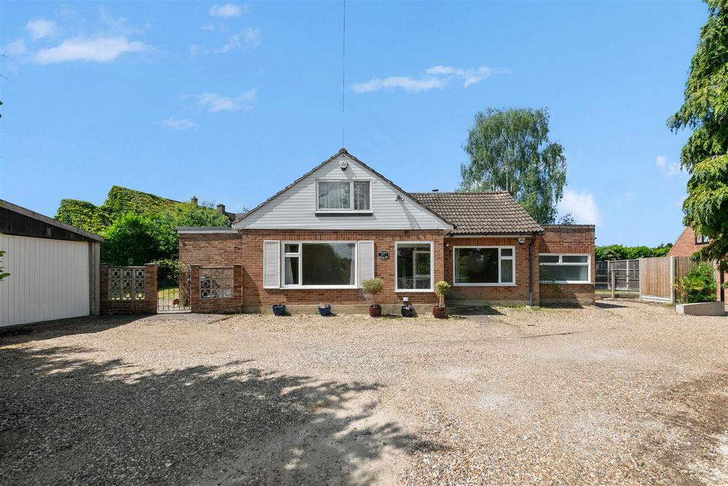 Property photo 1 of 25