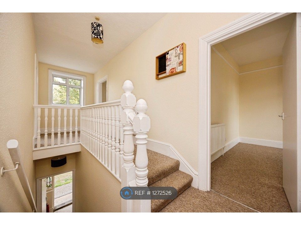 Property photo 2 of 14 Hall