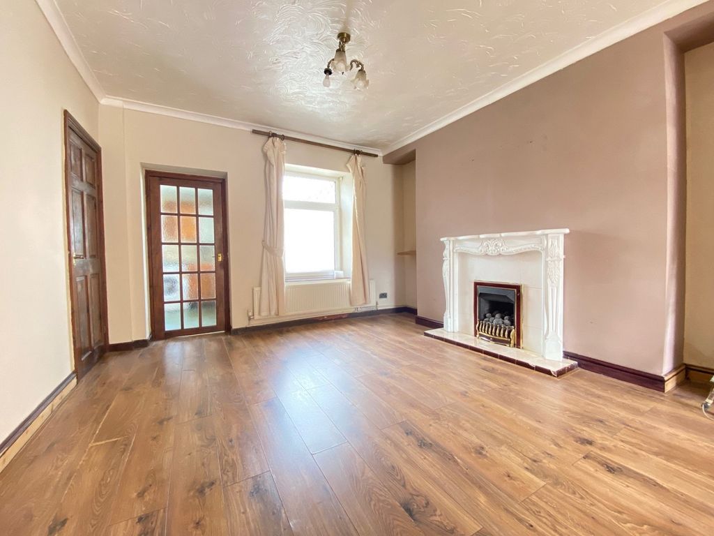 Property photo 2 of 10 Not Specified
