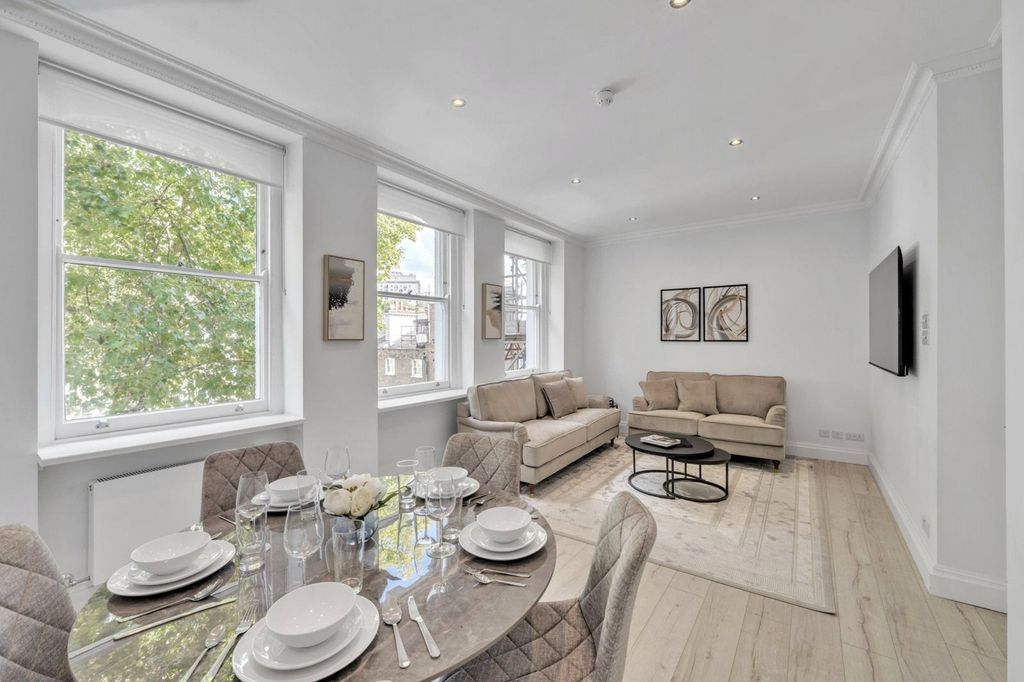 Property photo 2 of 11 Picture No. 18