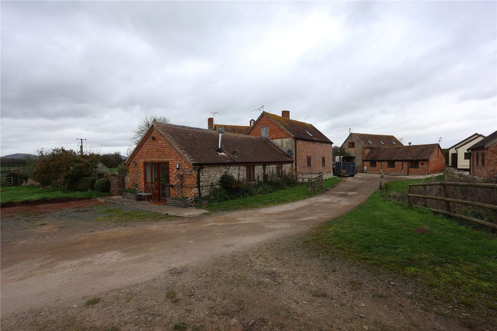 Property photo 2 of 22 Picture No. 05