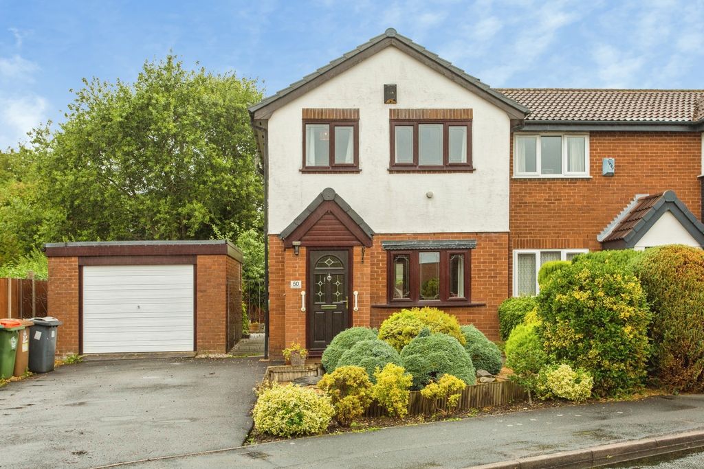 Property photo 1 of 17 Pbox-Img.Jpg