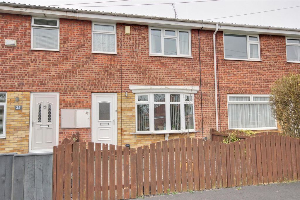 Property photo 1 of 12 Img_0004-Img_0006_Lzn.Jpg