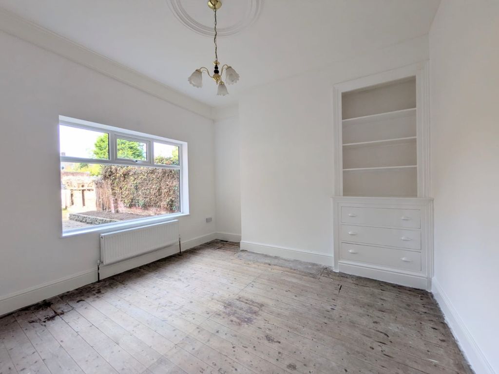 Property photo 3 of 15 4F3Ad6d0-5c9d-43d8-88E9-Eb1c6771328c