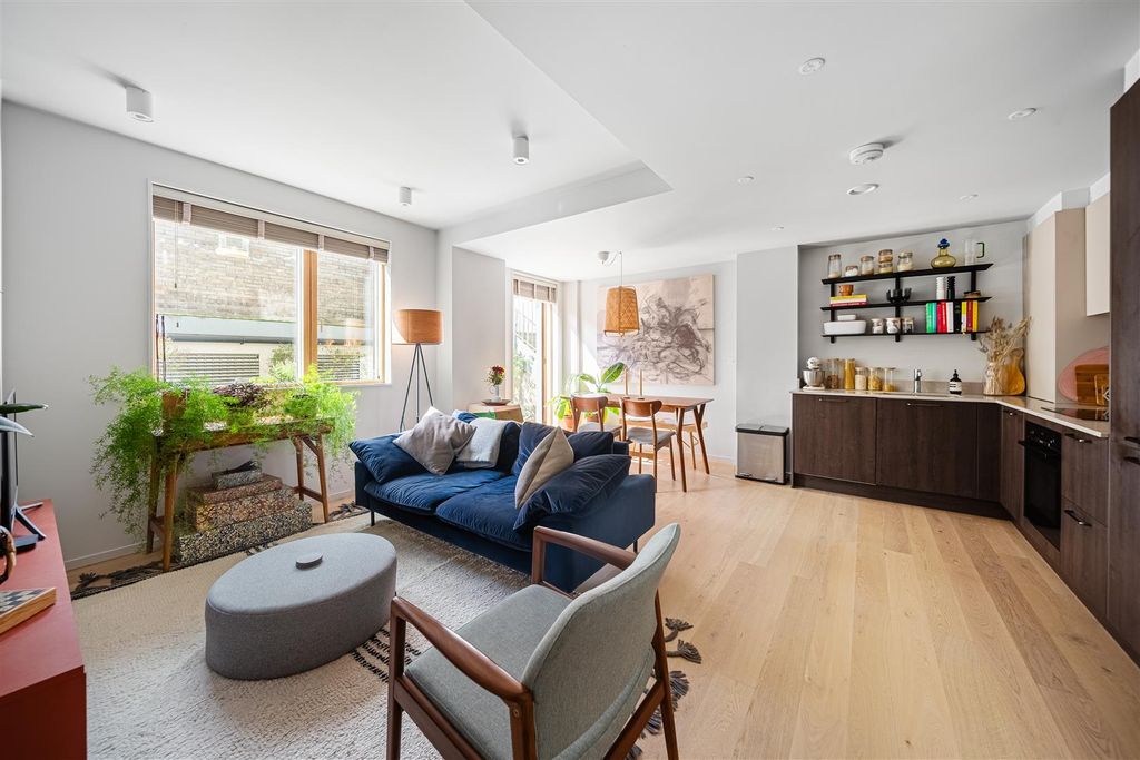Property photo 1 of 16 Knolly's Road-08.Jpg