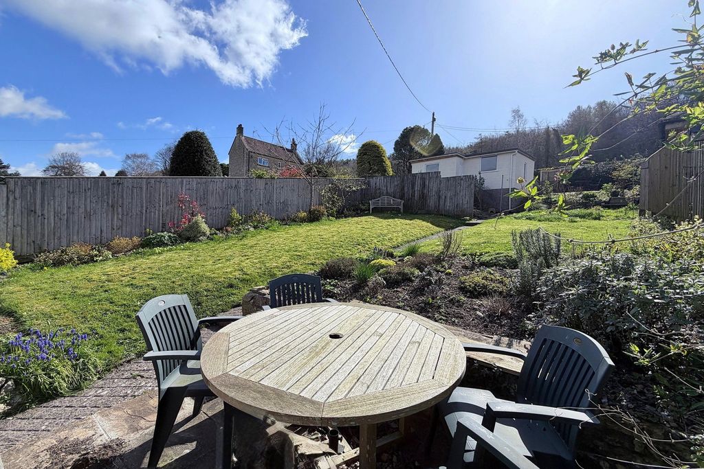 Property photo 2 of 13