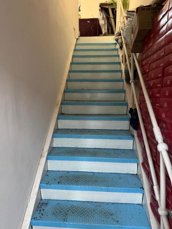 Property photo 2 of 8 Photo 2