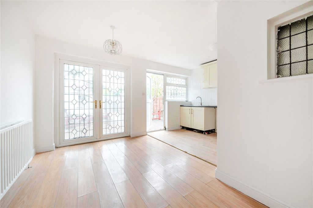 Property photo 3 of 21 Picture No. 21