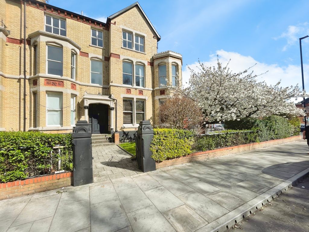 Property photo 1 of 12 13