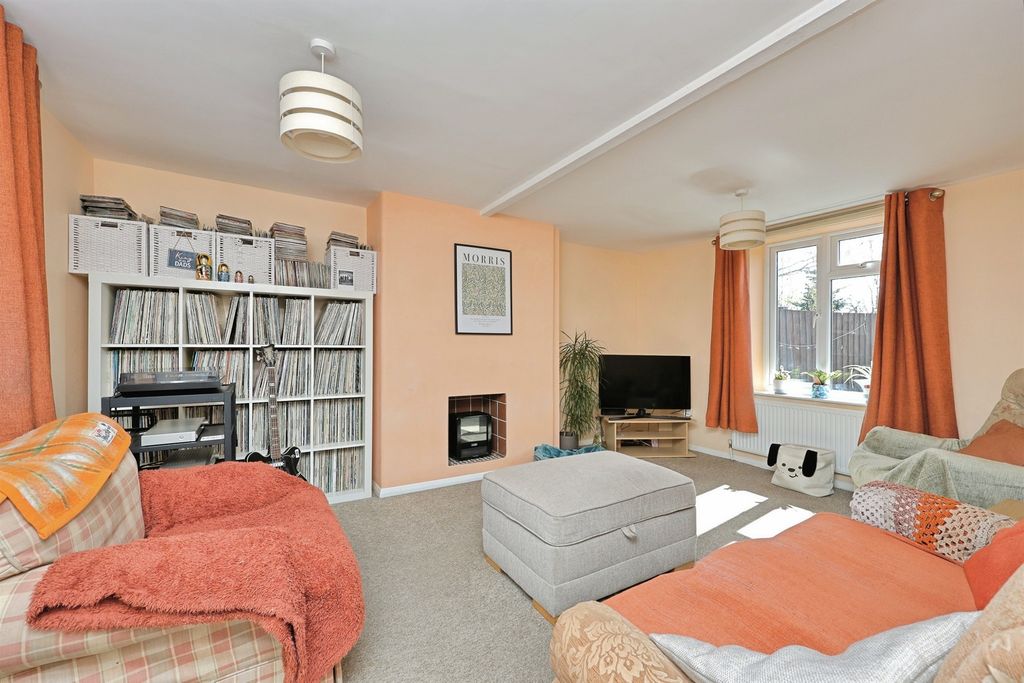 Property photo 3 of 18