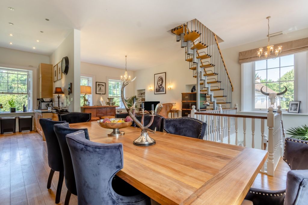 Additional image 20 of 6 bed detached house for saleLamer Lane, Wheathampstead, St. Albans, Hertfordshire AL4