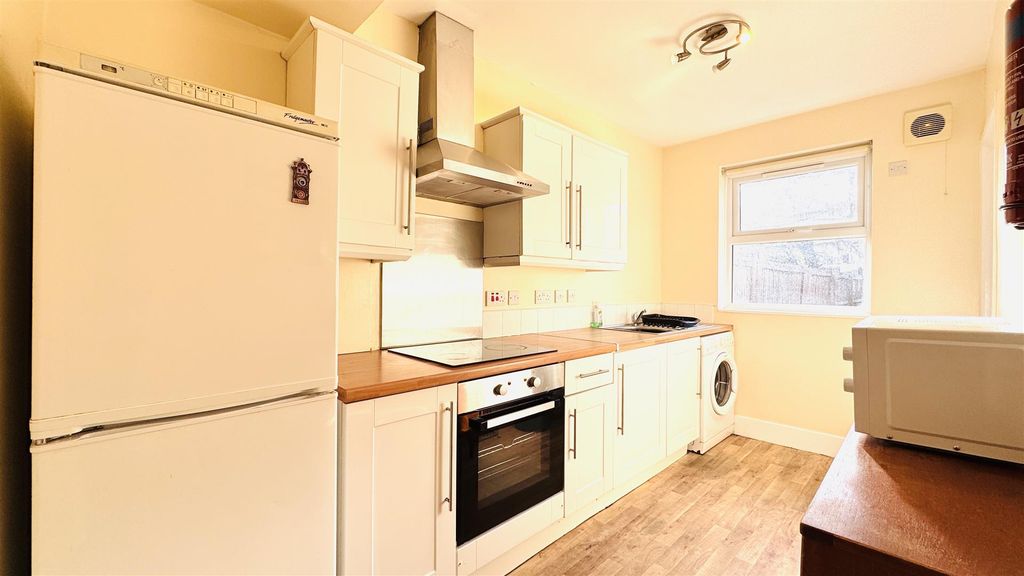 Property photo 3 of 24 Img_8879.Jpg