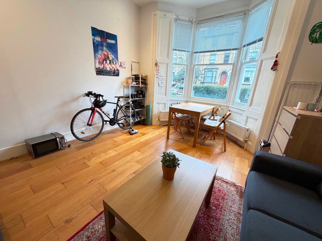 Property photo 2 of 21