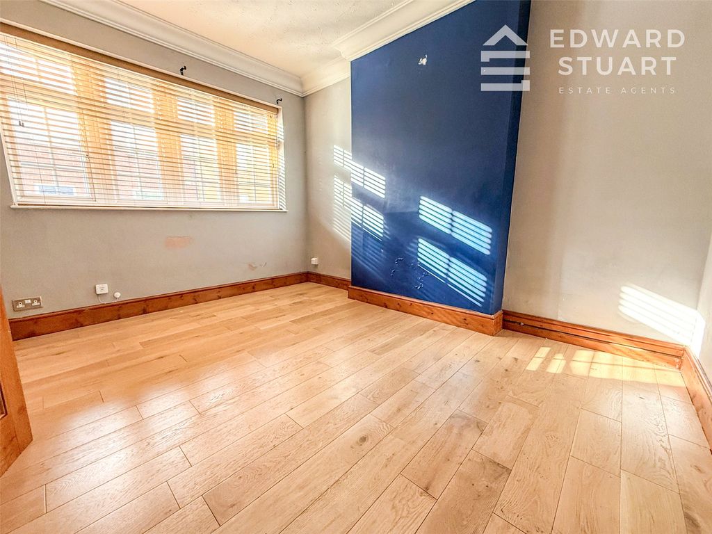 Property photo 2 of 11 Picture No. 01