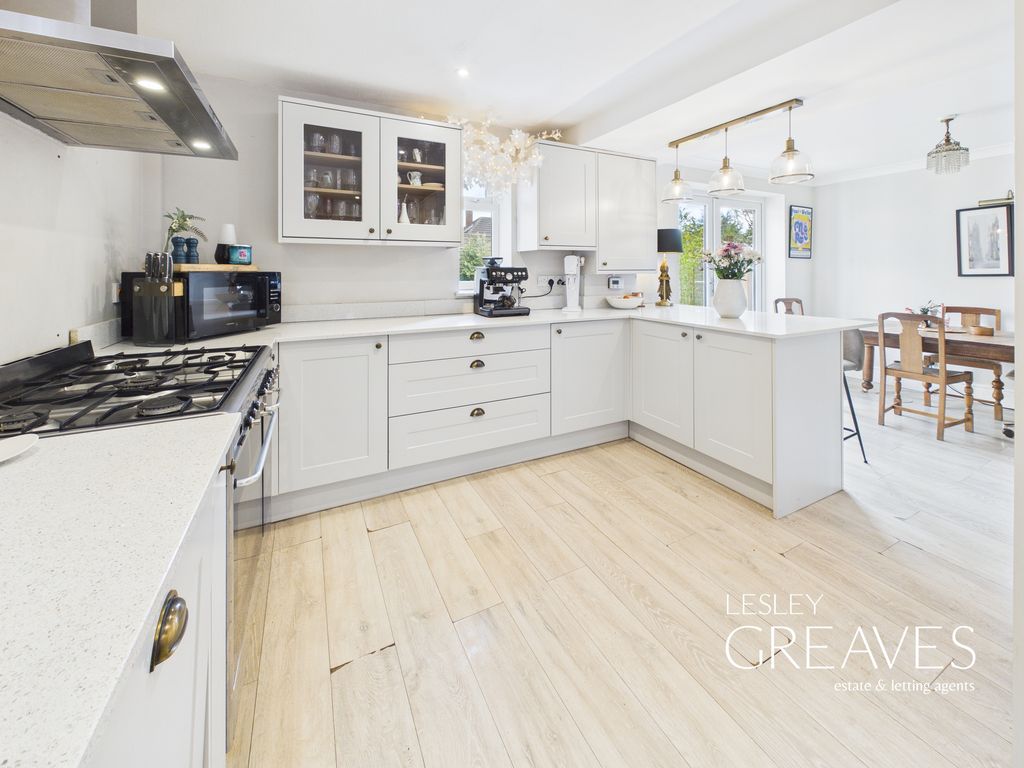 Property photo 2 of 19 Kitchen/Diner