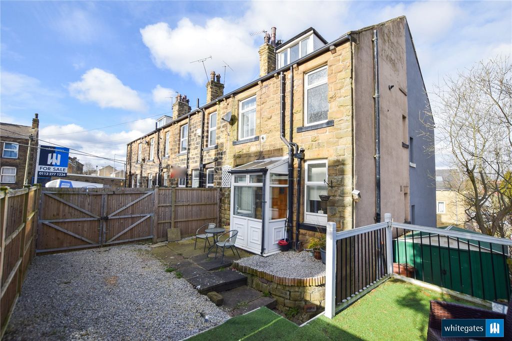 Property photo 3 of 14 Picture No. 25