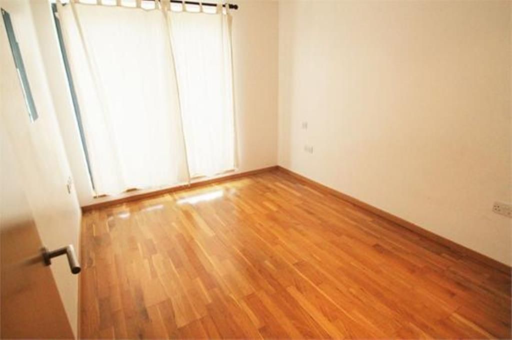 Property photo 2 of 3