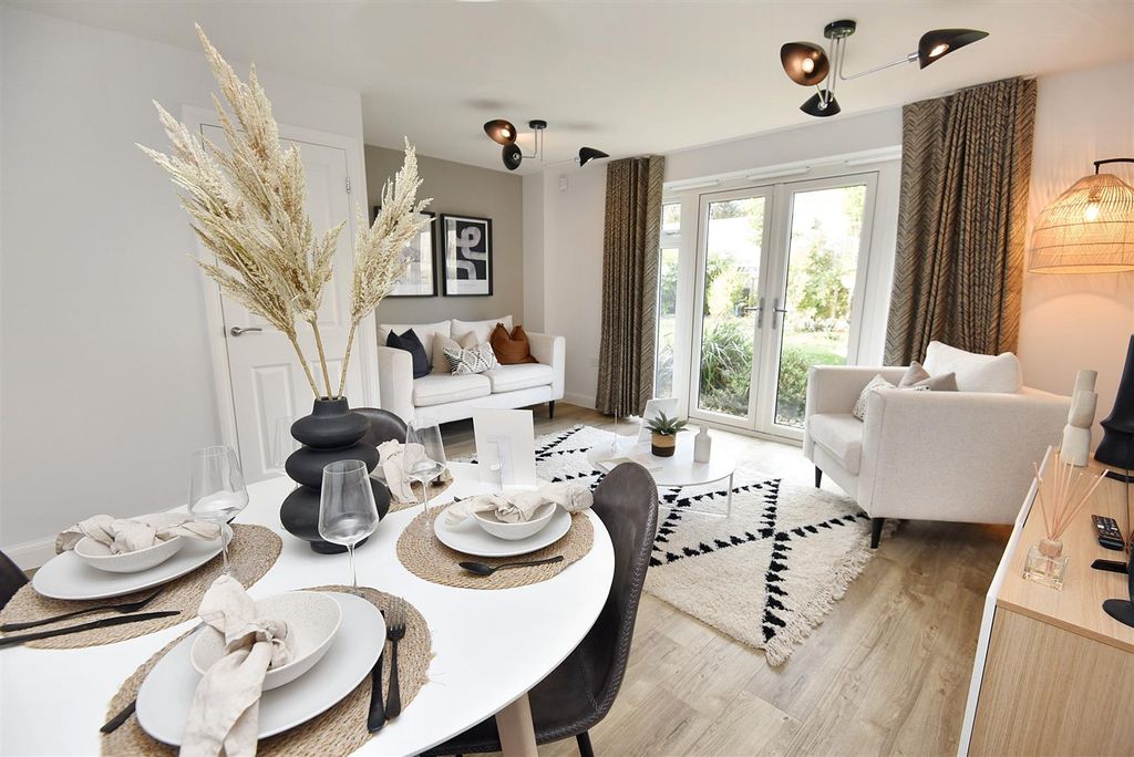 Property photo 3 of 10 Example Sitting/Dining Room
