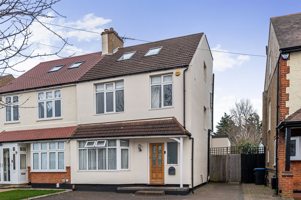 Property photo 1 of 12