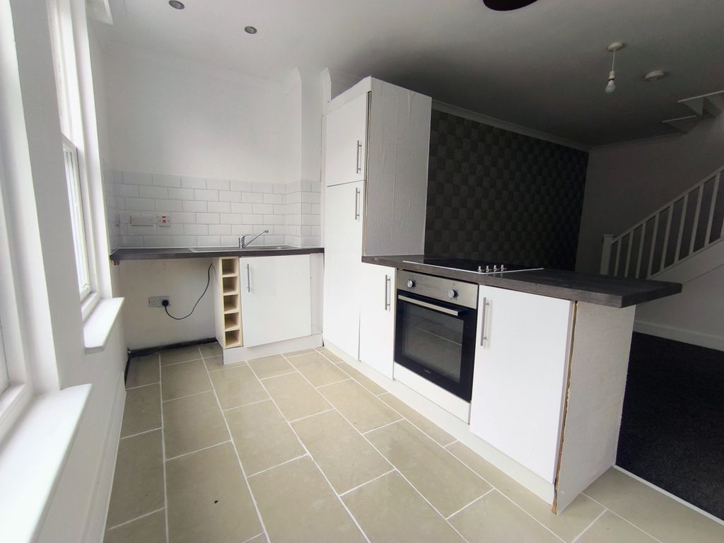 Property photo 2 of 4