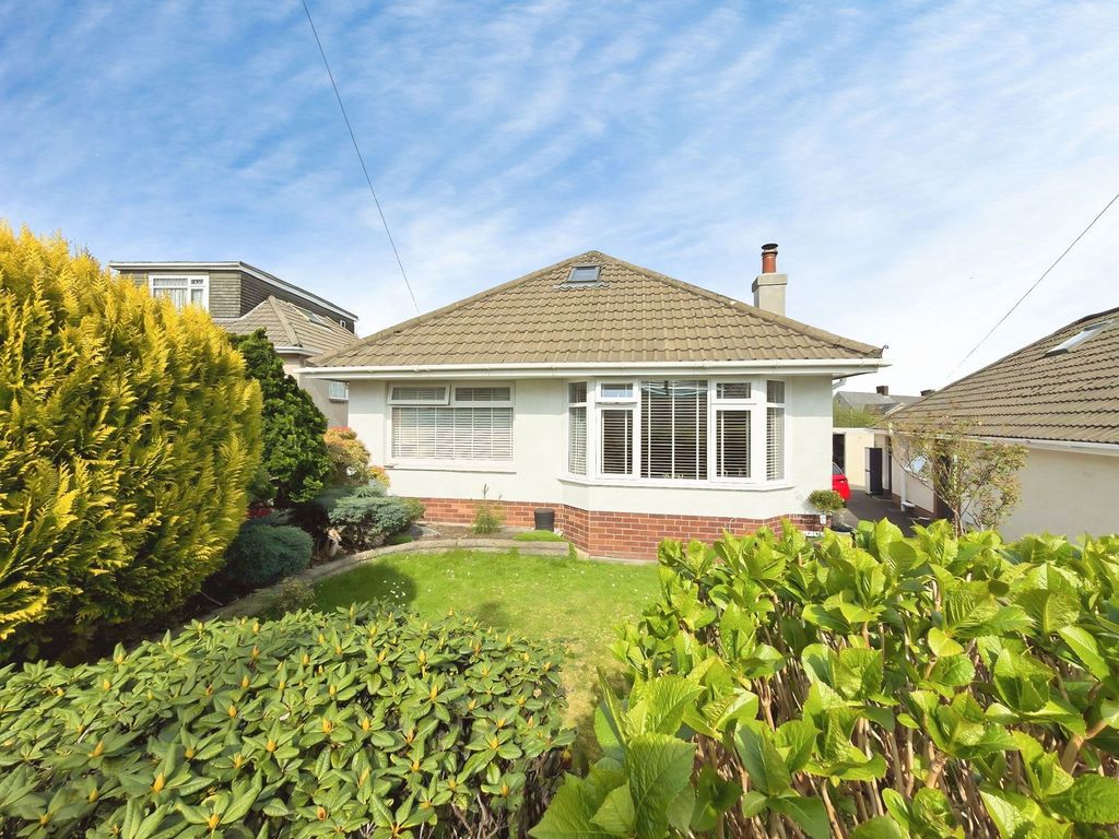 Property photo 1 of 31