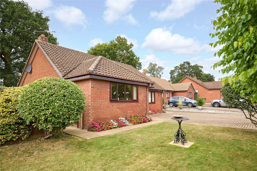 Property photo 1 of 25 Picture No. 04