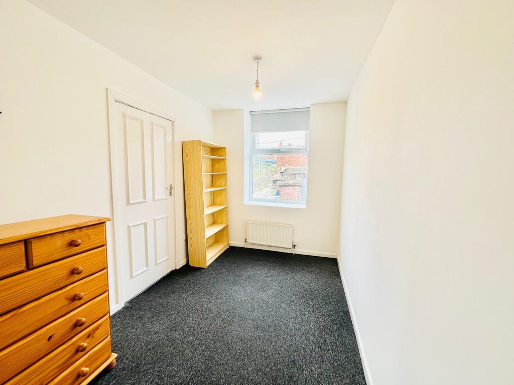 Property photo 2 of 7 Gallery