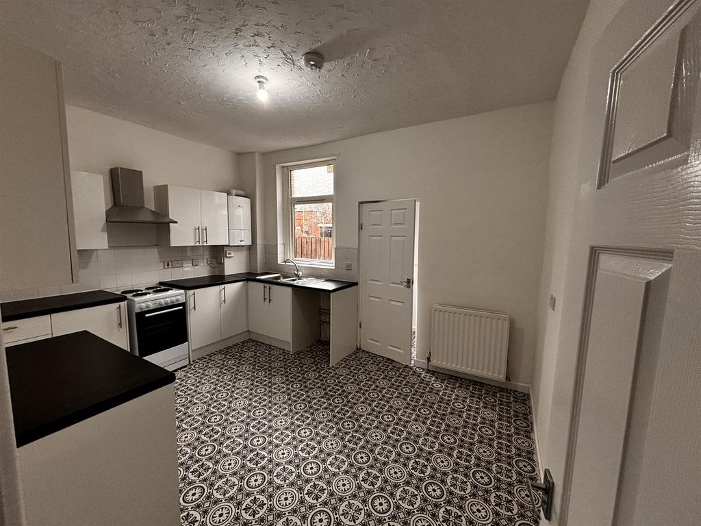 Property photo 3 of 9 Img_9860.Jpeg