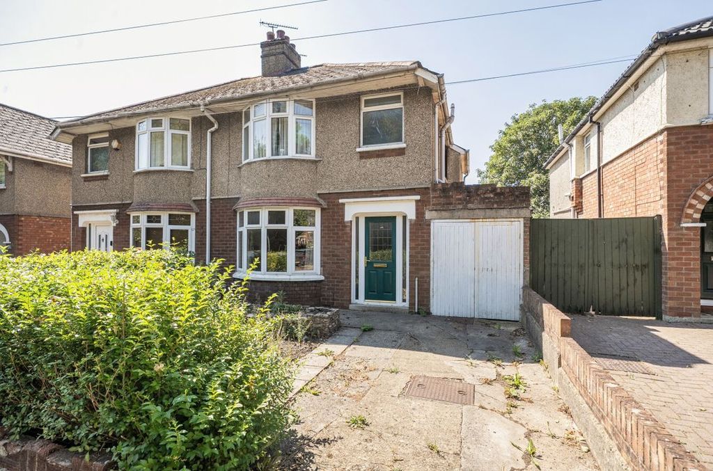 Property photo 1 of 9 14886616