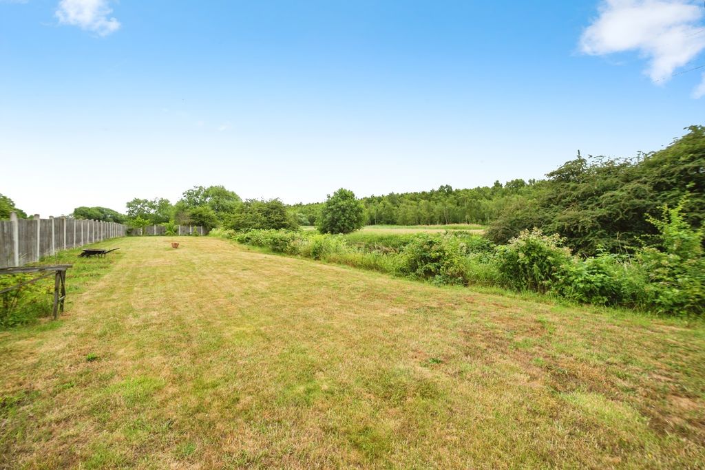 Property photo 2 of 33 Photo