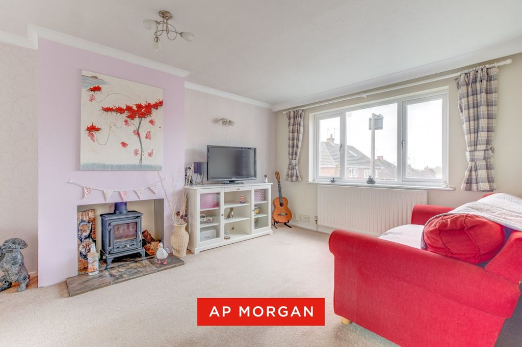 Property photo 3 of 18 Picture No. 11