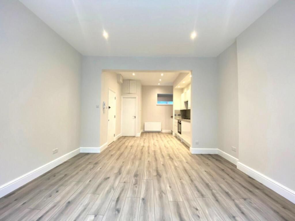 Property photo 2 of 6 397.Jpg