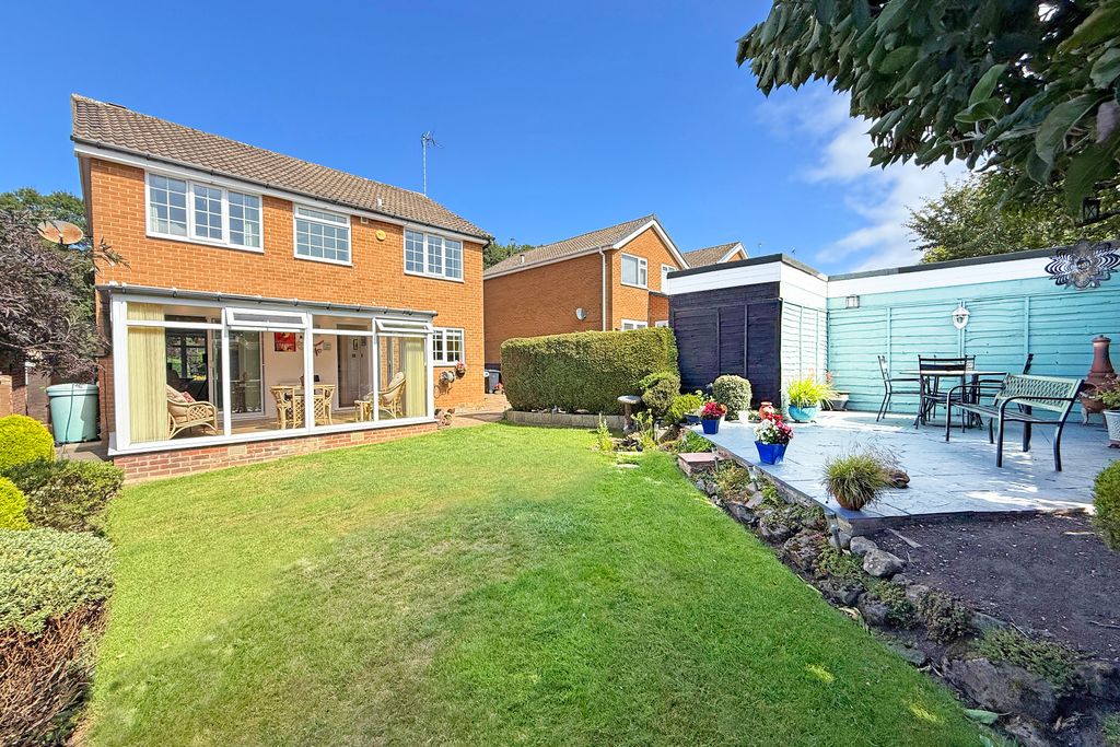 Property photo 2 of 16