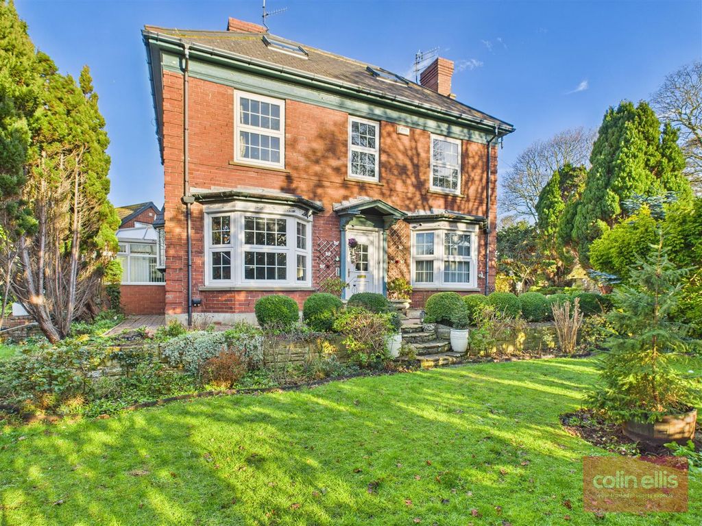 Property photo 1 of 45 Cam05075G0-Pr0246-Still045.Jpg