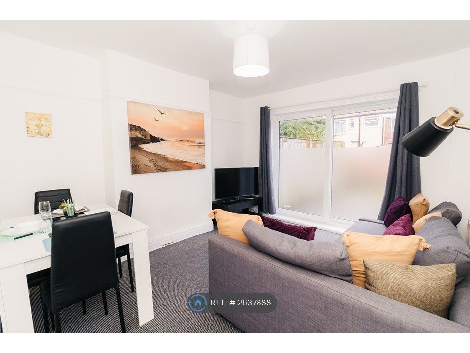 Property photo 2 of 23