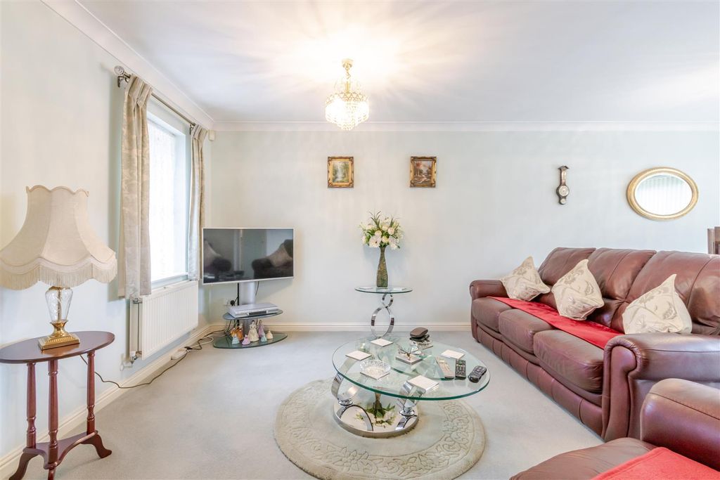 Property photo 3 of 20 Living 1.Jpg