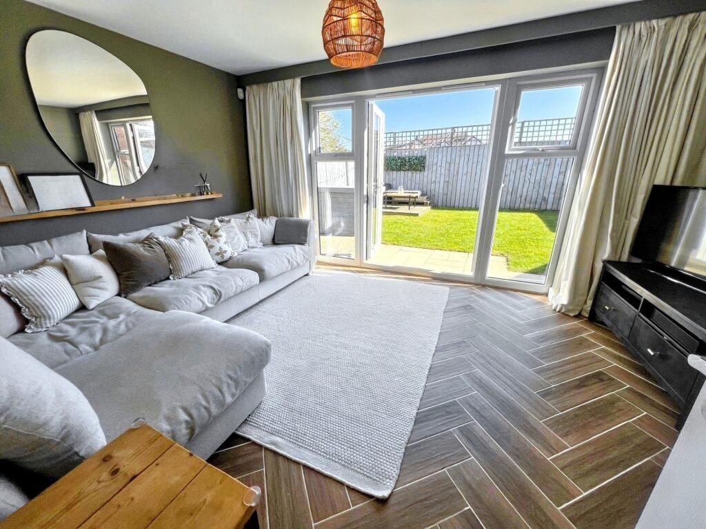 Property photo 2 of 2