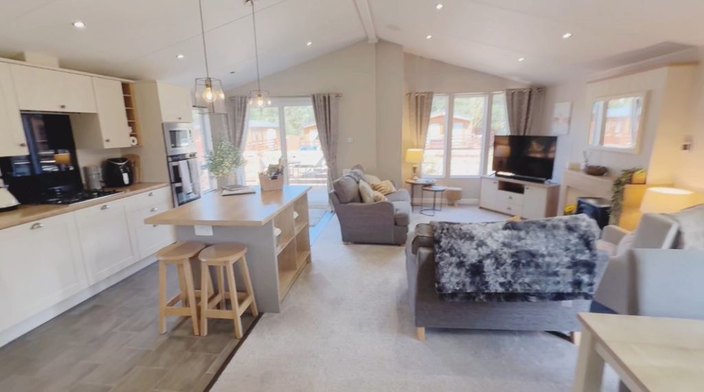 Property photo 3 of 12 Willerby Lodge In Felmoor Living