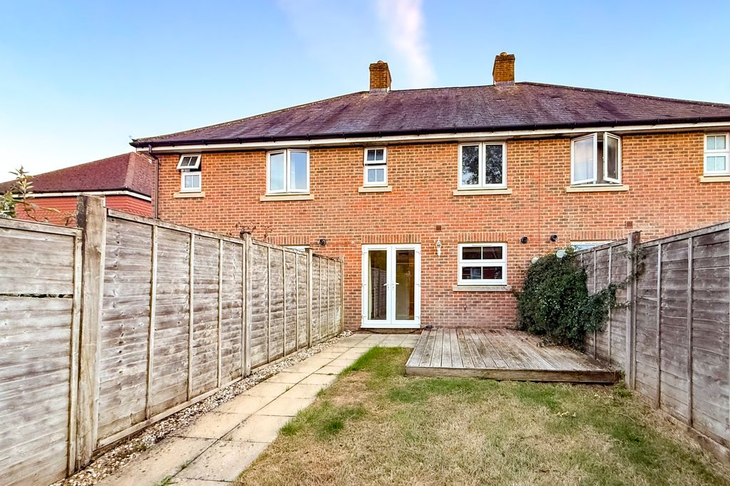 Property photo 3 of 19