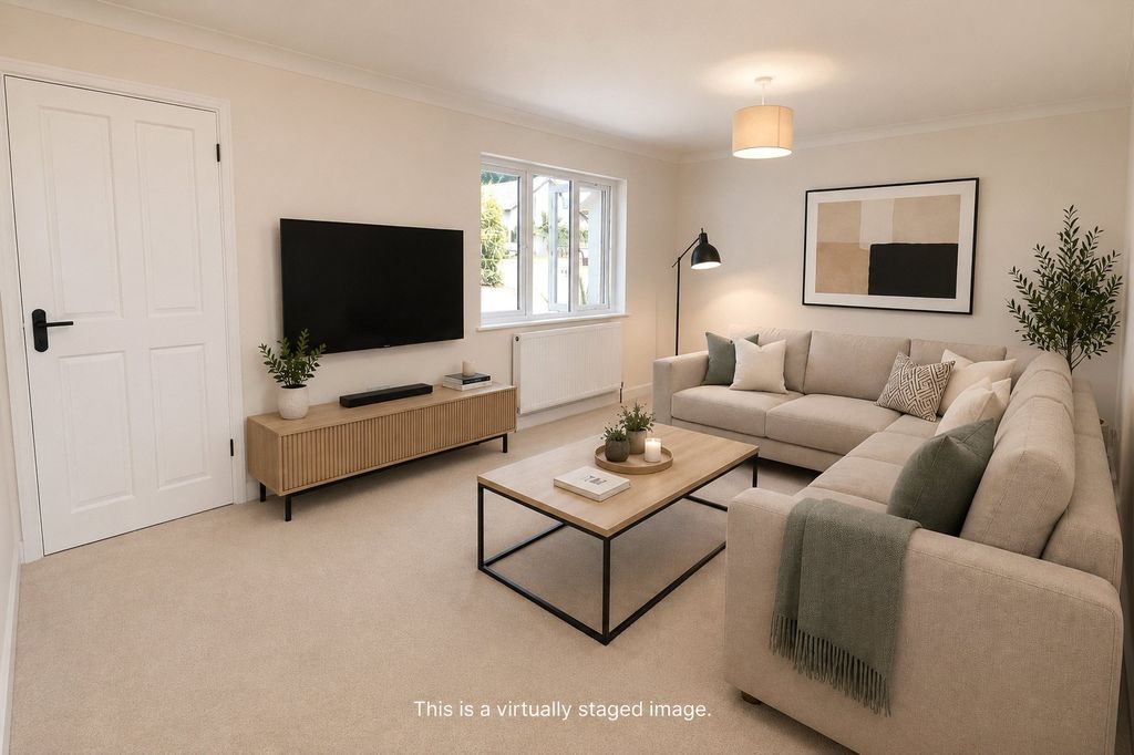 Property photo 3 of 13 3 - Picture No. 03